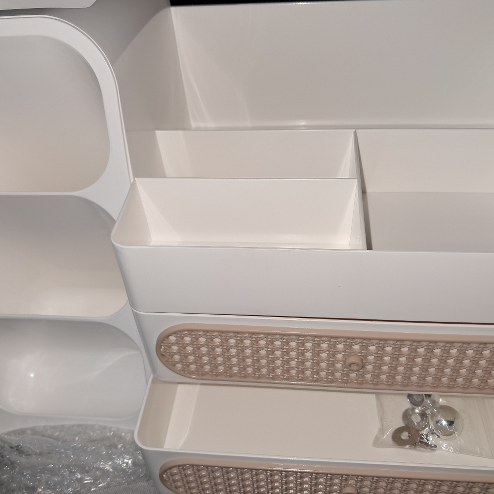 NWT Makeup Organizer With Drawers Cosmetic Display Storage In Off-White - Picture 7 of 9